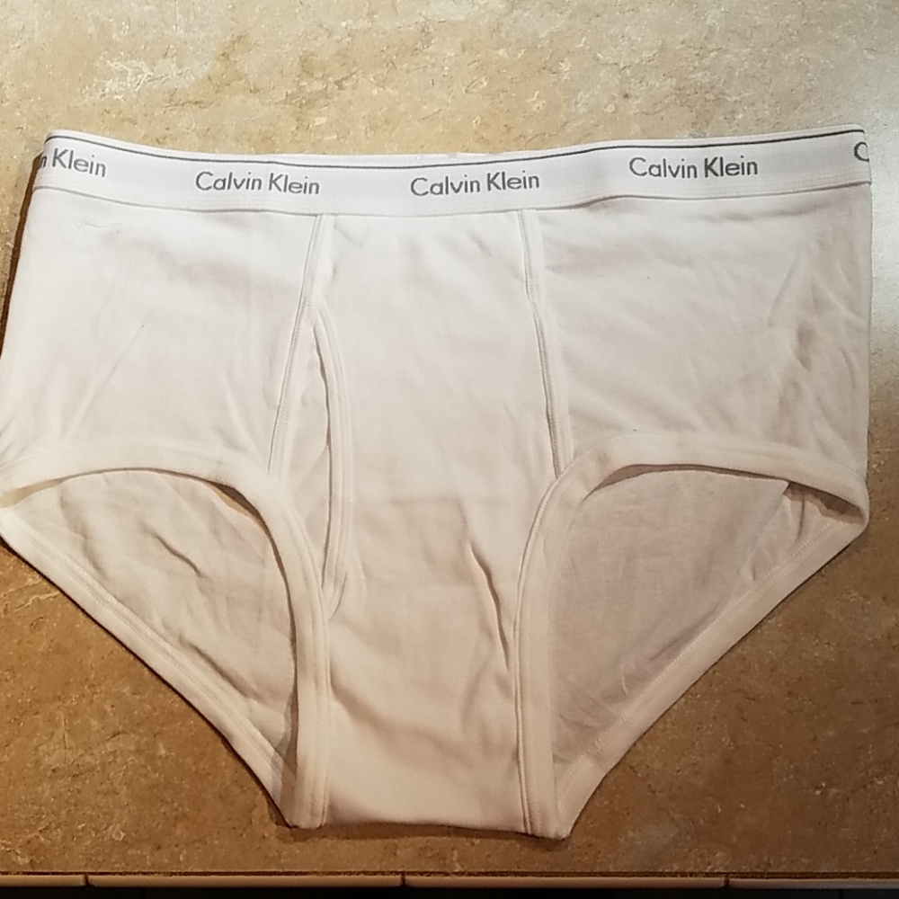 Calvin Klein Mens White Cotton Briefs XL  NWOT